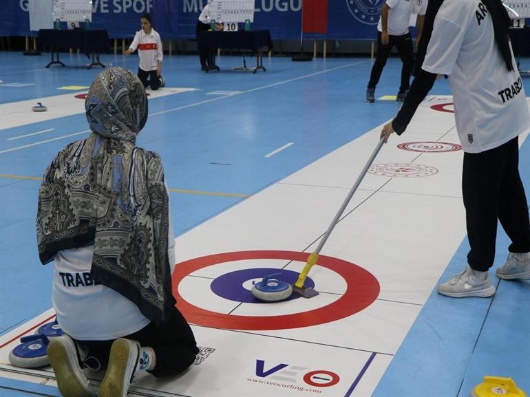 Samsunda Floor Curling Türkiye Şampiyonası başladı