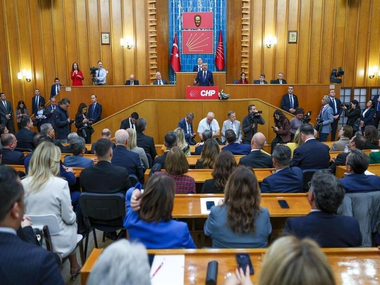 Özgür Özel: İsteyen her kanalın canlı vereceği yargılama istiyoruz