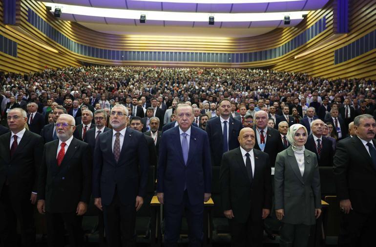 Cumhurbaşkanı Erdoğan: Hayat pahalılığı meselesini mutlaka çözeceğiz