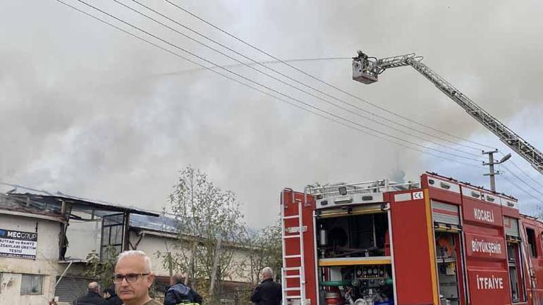 Kocaelide üretim tesisindeki yangın söndürüldü