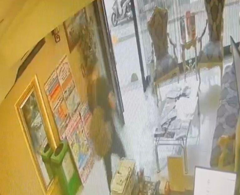 Fatihte zehirlenme şüphesi soruşturması; ilaçlama yapan kişinin otele giriş görüntüsü ortaya çıktı