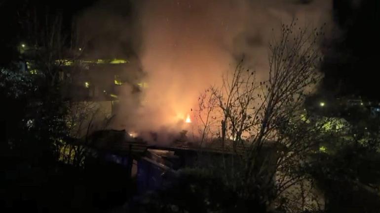 Karabükte 3 katlı tarihi konakta yangın