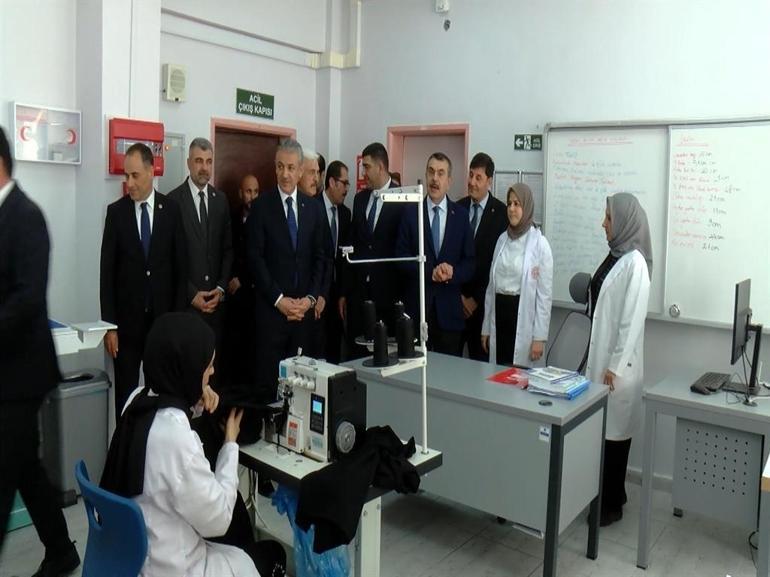 Bakan Tekin: Çocukların eğitim aldığı işletmeleri sürekli denetliyoruz