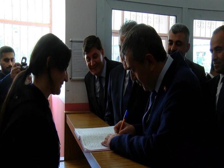 Bakan Tekin: Çocukların eğitim aldığı işletmeleri sürekli denetliyoruz