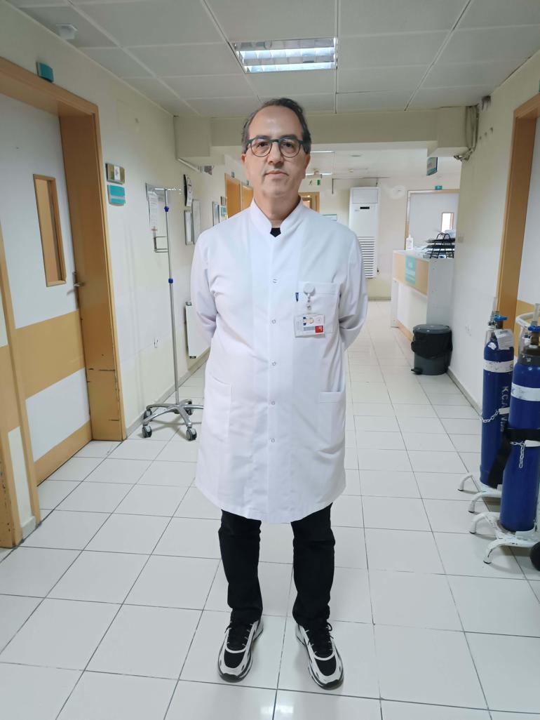 Prof. Dr. Şenerden süperenfeksiyon uyarısı: Dikkat etmek lazım, ücretsiz aşınızı olun