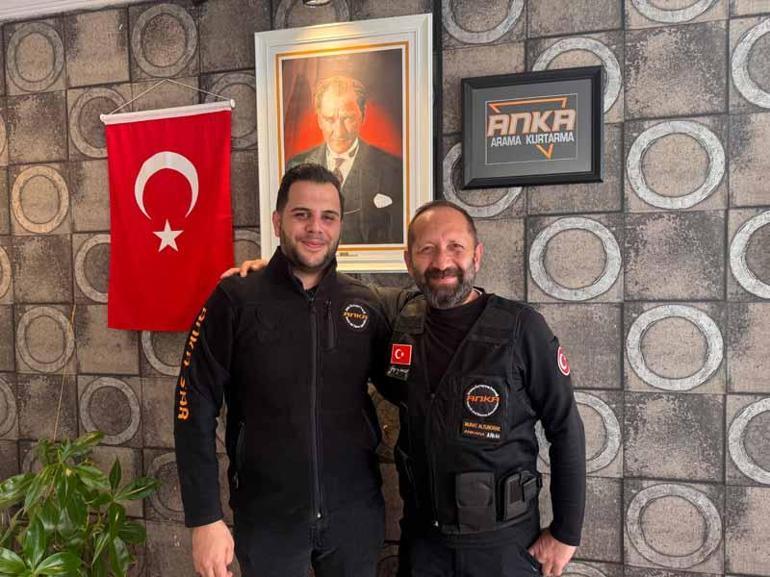 Depremde yakınlarını kaybeden Mertcan, arama kurtarma gönüllüsü oldu