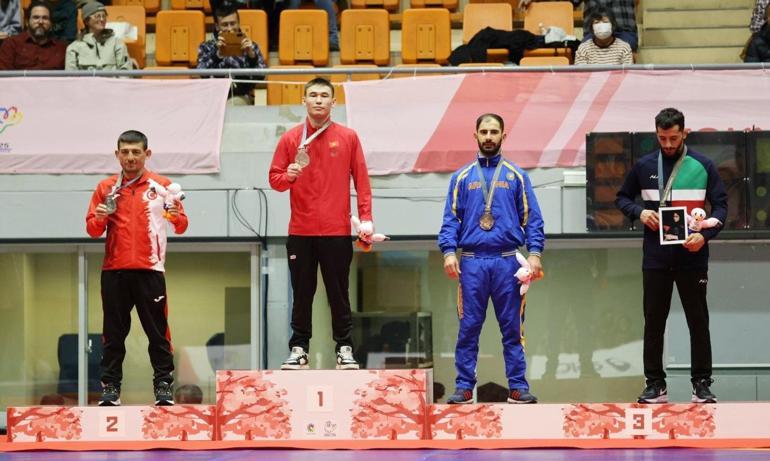 Deaflympics’te Milli güreşçiler 1 gümüş 2 bronz madalya kazandı