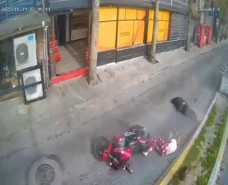Avcılar’da motosiklet kazası kamerada