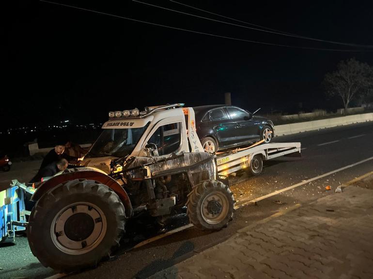 Manisada traktör ile çekici çarpıştı: 4 yaralı