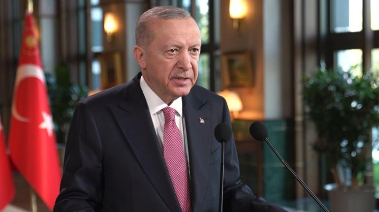 Cumhurbaşkanı Erdoğan: Saraylarımız, Türk milletinin mimaride ulaştığı seviyenin en güzide örnekleri
