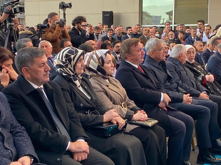 Bakan Göktaş: Aileyi, geleceğe güvenle bakan bir toplumun temeli haline getiriyoruz