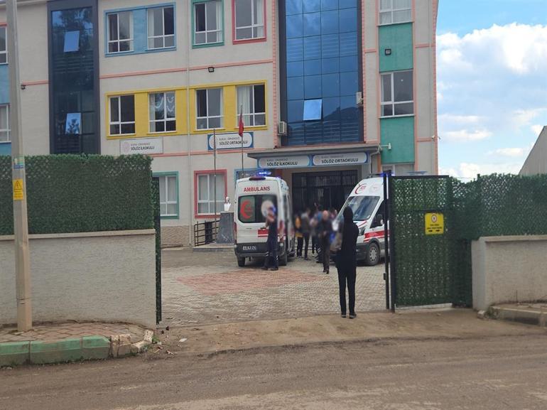 Zehirlenme şüphesiyle hastaneye kaldırılan 24 öğrencide ‘mevsimsel viral enfeksiyon’ tespit edildi