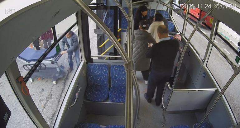 Belediye otobüsü şoförü, kalp krizi geçiren yolcuyu hastaneye yetiştirdi; o anlar kamerada