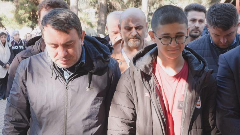 Kağıthanede eski eşi tarafından öldürülen Nuran Şimşek son yolculuğuna uğurlandı