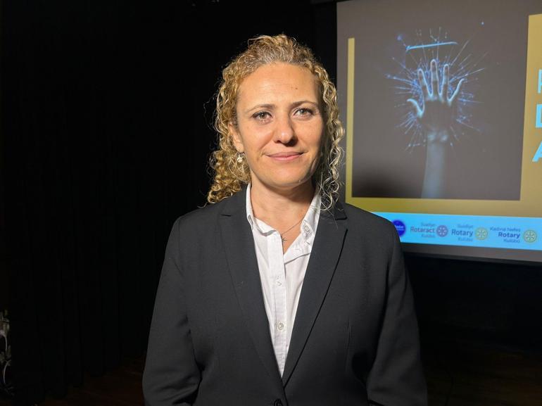 ‘Kadına dijital şiddetin en önemli sebeplerinden biri toplumsal baskı’