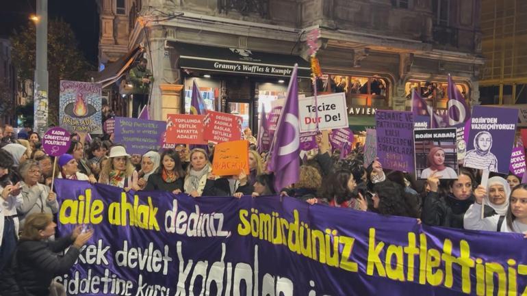 Taksimde kadına şiddete karşı yürüyüş düzenlendi