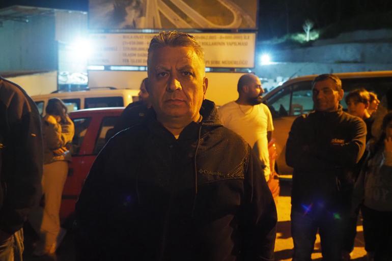 İzmir’de tünel inşaatı nedeniyle evleri zarar gören vatandaşlardan tepki