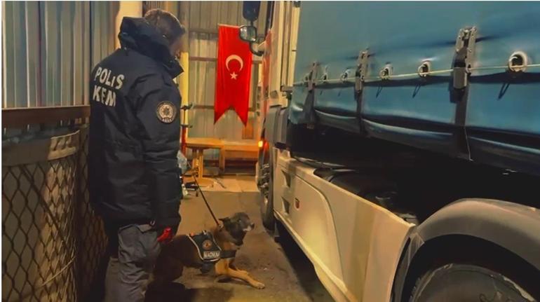 Mersin ve Erzurumda yüklü miktarda uyuşturucu ele geçirildi: 3 gözaltı