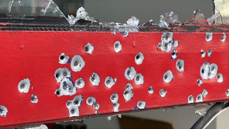 Eczaneye pompalı tüfekli saldırı; çok sayıda saçma isabet etti