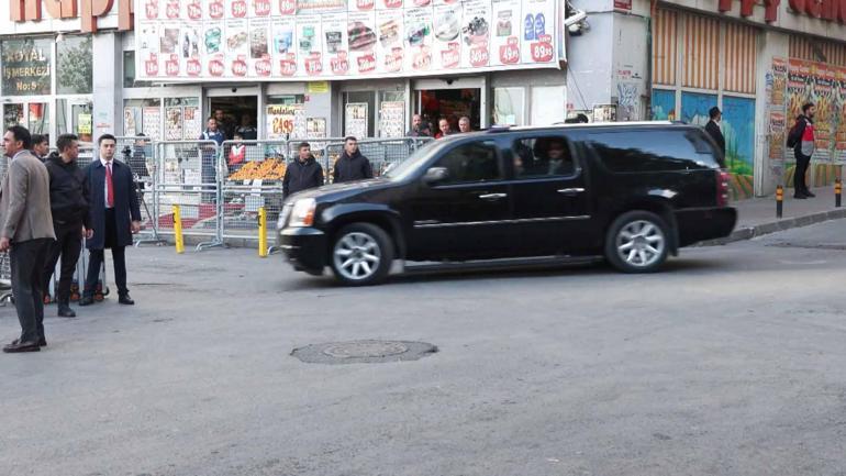 Papa 14. Leo Fransız Fakirhanesi’ni ziyaret etti