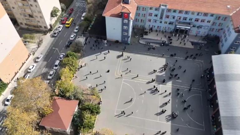 Beylikdüzünde TIR parkındaki konteynerde 34 bin elektronik sigara ele geçirildi