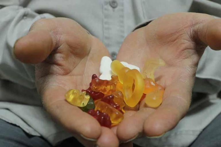 Çocuğun şekerleme yerken ölümü sonrası uzmandan Heimlich manevrası önerisi