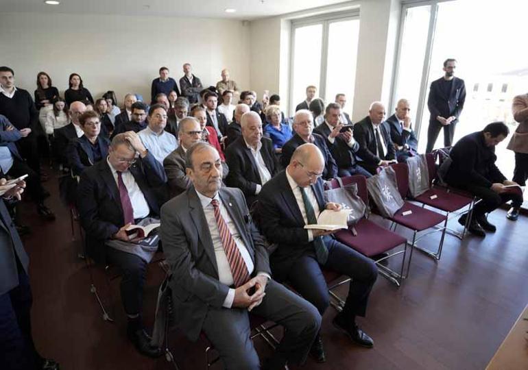 Kaptan ve Şair: Emin Bülent Serdaroğlu Ketebe Yayınlarından çıktı