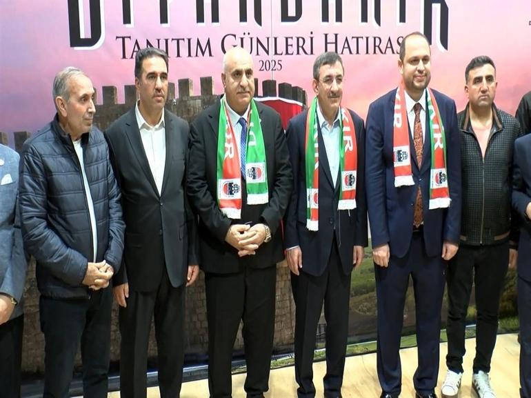 Cumhurbaşkanı Yardımcısı Cevdet Yılmaz, Diyarbakır Tanıtım Günlerine katıldı