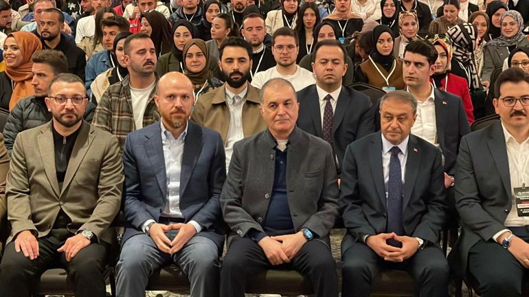 Ömer Çelik ve Bilal Erdoğan, 11. Genç Türkiye Forumu’na katıldı