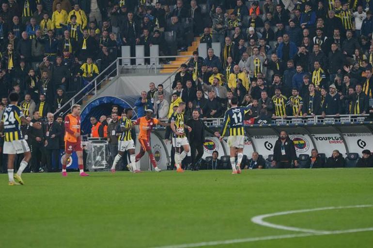 Dev derbide ilk yarı: Galatasaray üstün