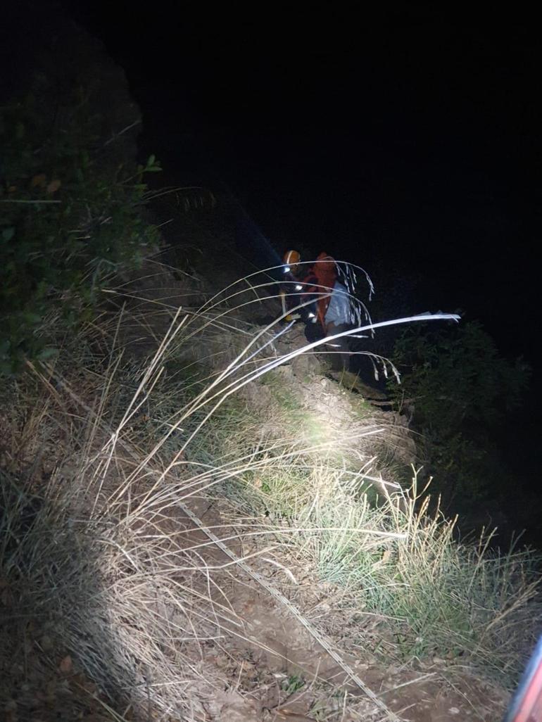 Bursa’da ormanda mahsur kalan vatandaş ekipler tarafından kurtarıldı