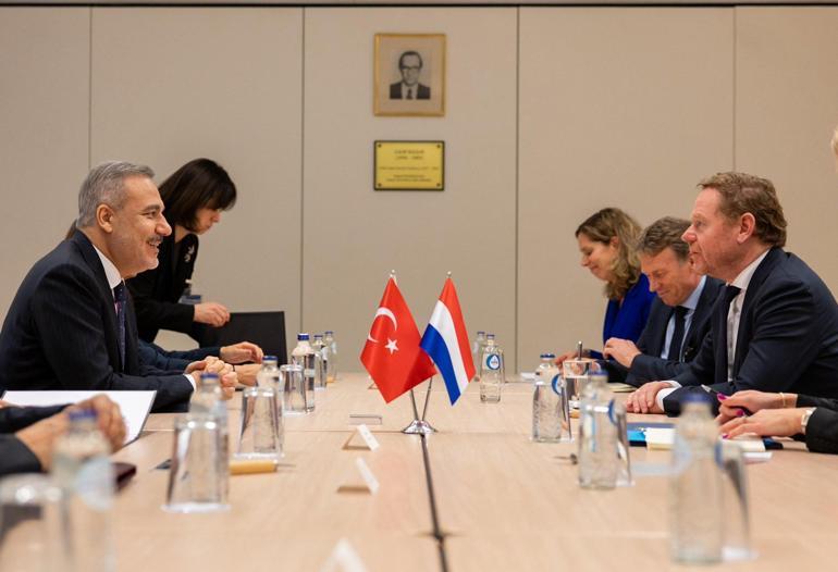 Bakan Fidan, Hollanda Dışişleri Bakanı Weel ile görüştü