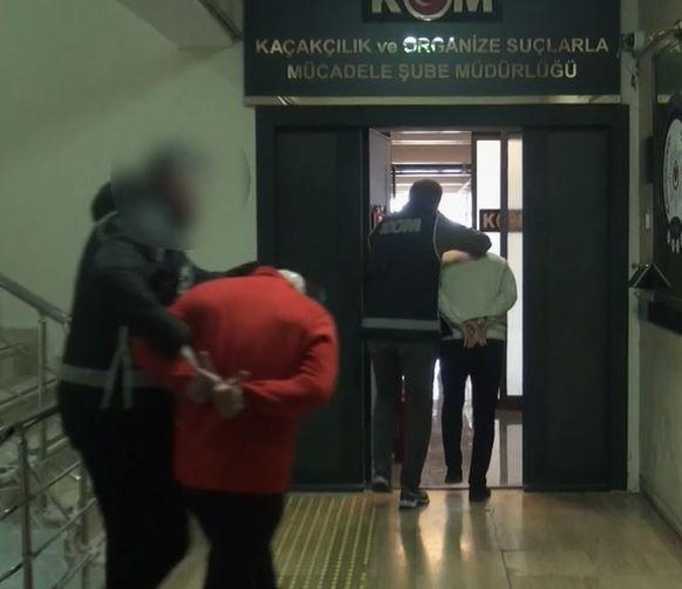 Sahte rapor ve reçete düzenleyip, kanser ilacı temin etmişler; 12 gözaltı