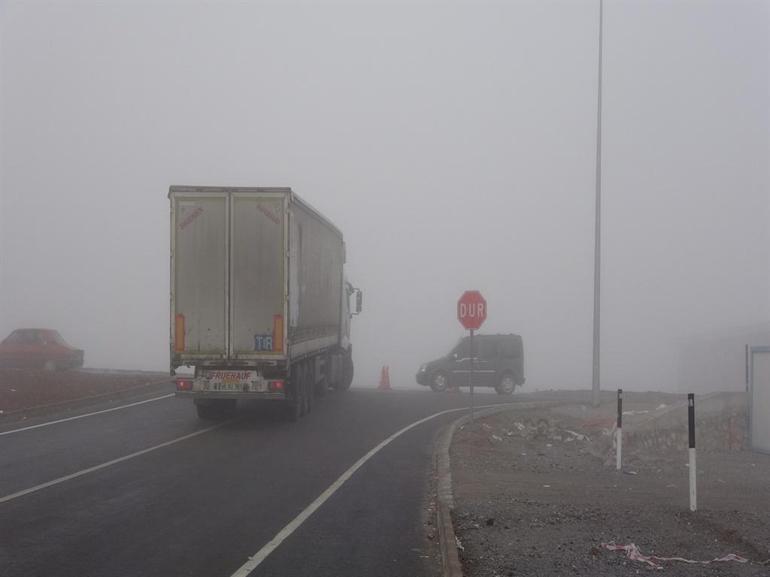 Bitlis’te sis etkili oldu