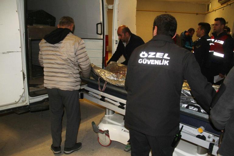 7 yaşındaki oğlunun gözü önünde dövülüp, tabancayla vurularak öldürüldü