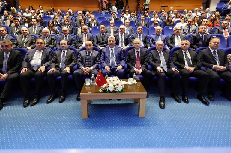 Bakan Bolat: Yıllıklandırılmış mal ihracatında rekor kırdık