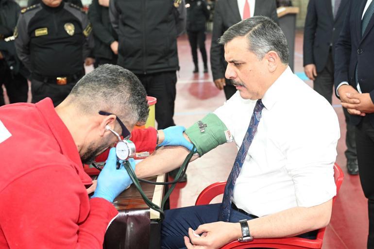 Öğrenci polisler kan ve kök hücre bağışladı