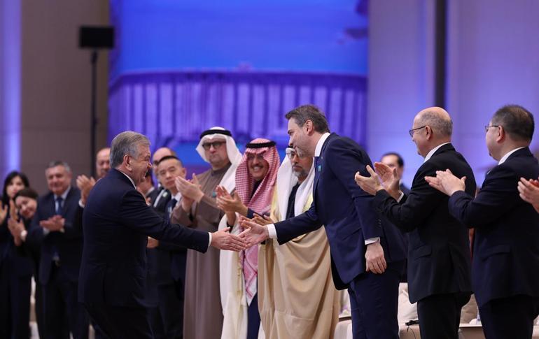 Bakan Bayraktar: Özbekistanın kalkınma serüveninde çok önemli bir ortak olarak birlikte yol alacağız