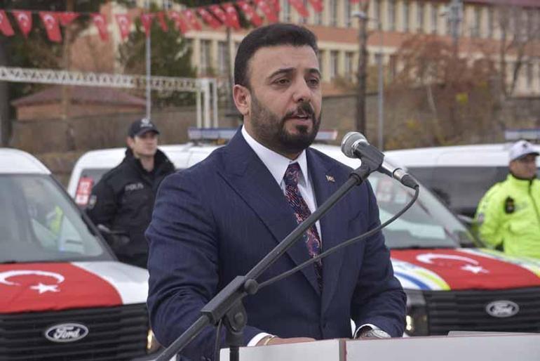 Bitlis’te Emniyet ve Jandarmaya 86 yeni araç teslim edildi