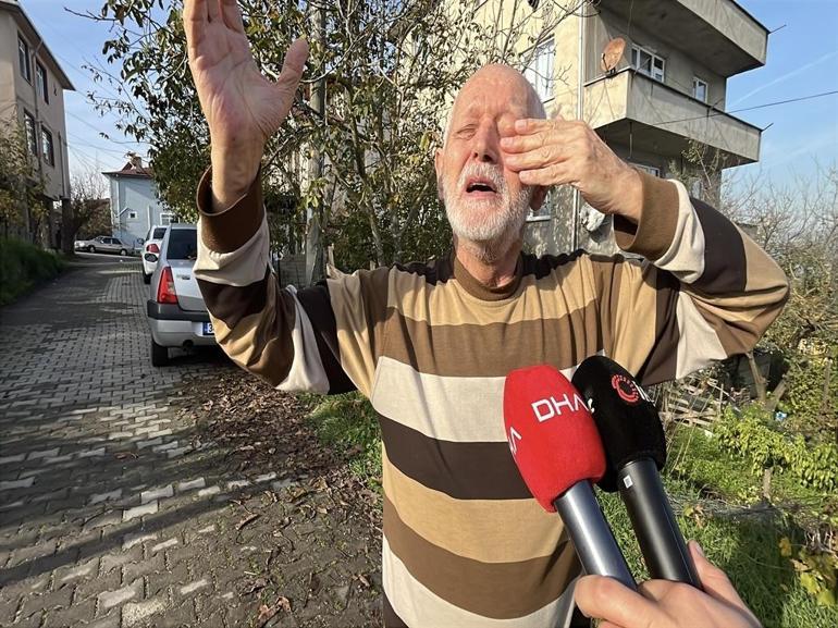 Motosikletli şüpheliler altın dolu çantayı gasbetti; o anlar kamerada