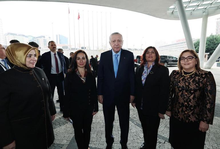 Cumhurbaşkanı Erdoğan: Kadın elinin değdiği yerde huzur ve düzen olur