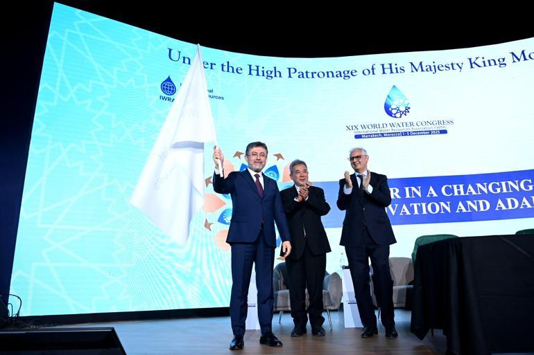 Tarım ve Orman Bakanı Yumaklı, Dünya Su Kongresine katıldı