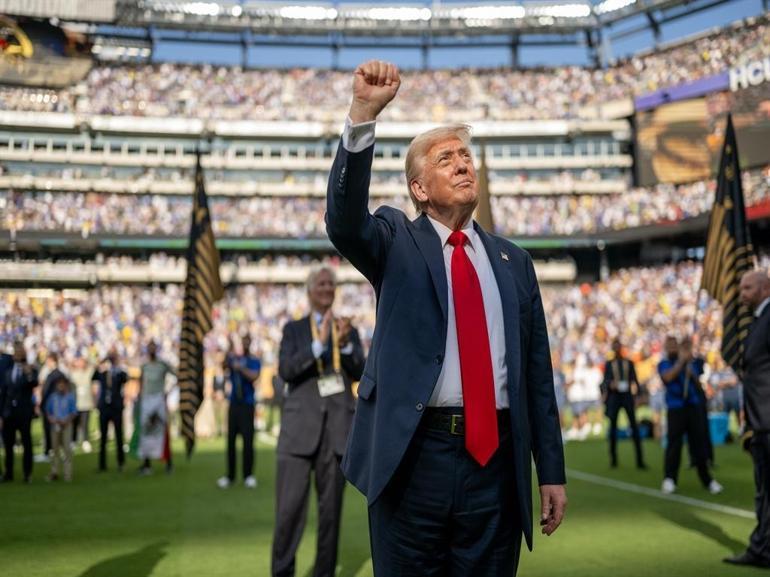 Trumpa ‘FIFA Barış Ödülü’ verildi