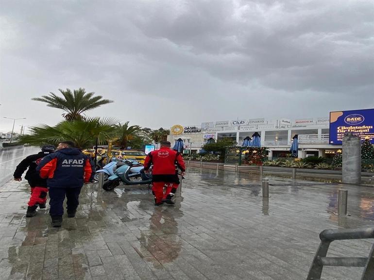 Kuvvetli yağmur uyarısı sonrası ekipler teyakkuza geçti