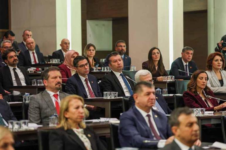 CHPde yeni MYK belirlendi