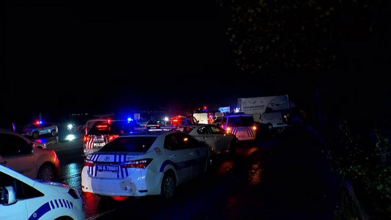 Başakşehirde zincirleme trafik kazası: 3 ölü, 5 yaralı