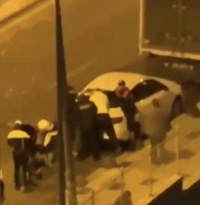 Küçükçekmecede polise mukavemet gösteren alkollü sürücü gözaltına alındı