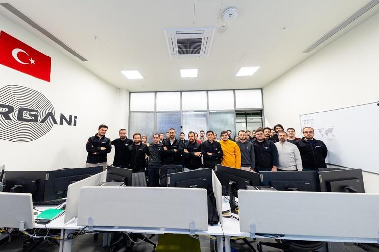 Ferganiden tarihi adım: Dünya tarihinde ilk kez hibrit yörünge motoru uzayda ateşlendi