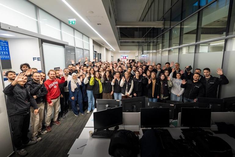 Ferganiden tarihi adım: Dünya tarihinde ilk kez hibrit yörünge motoru uzayda ateşlendi