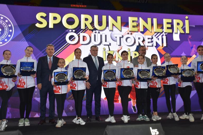 Bakan Bak: İzmirden yeni şampiyonlar istiyoruz